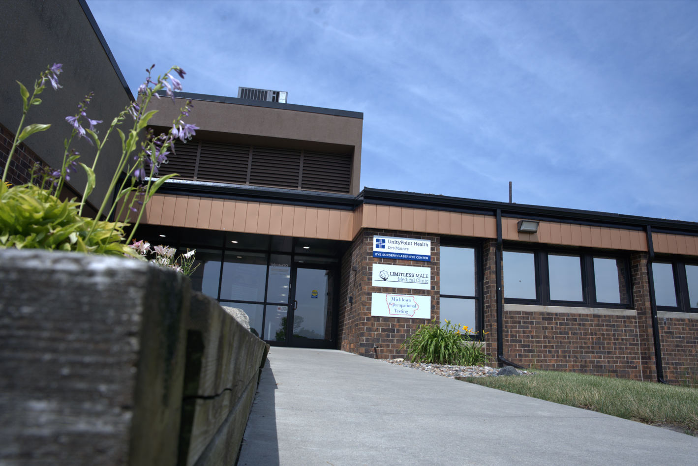 Des Moines Clinic Image | Limitless Male Medical Clinic Des Moines Clinic Limitless Male